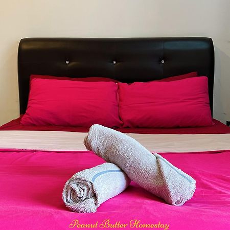 Peanut Butter Homestay #Trefoil Setia City 实达阿南 外观 照片